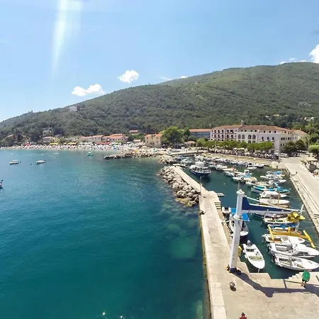 Lägenhet Apartman More Mošćenička Draga