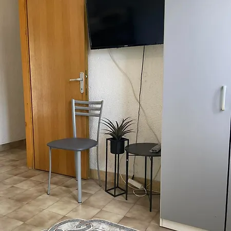 Apartman More Apartment *