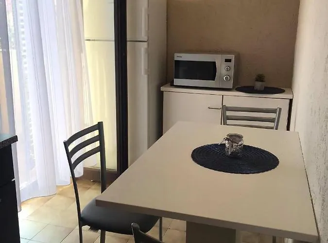 Apartman More *