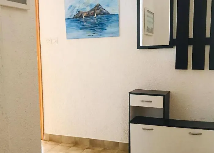 Apartment Apartman More Moscenicka Draga